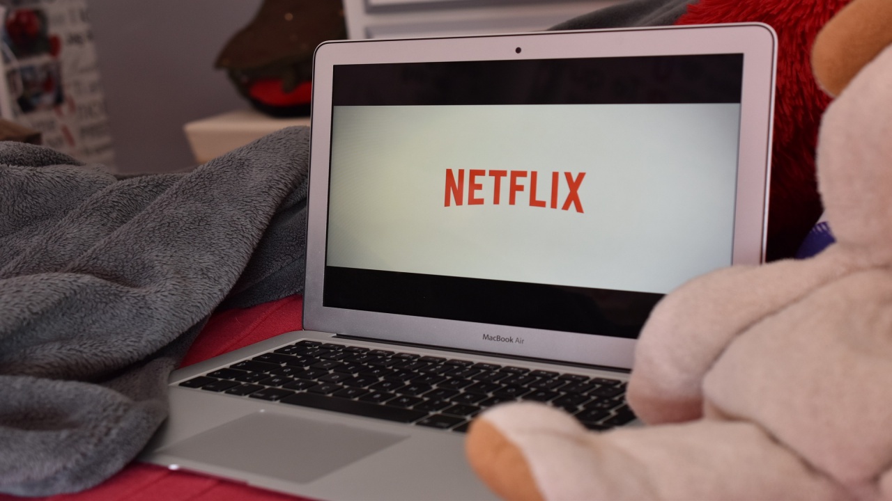 Cambiano le regole in casa Netflix. Anche in italia