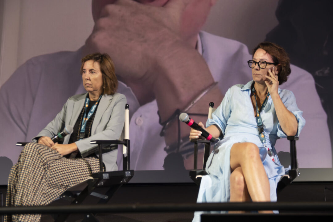 Carlotta Calori, Alexandra Hoesdorff