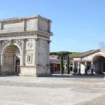 Pope Francis at Cinecittà, a historic visit to the Temple of Cinema