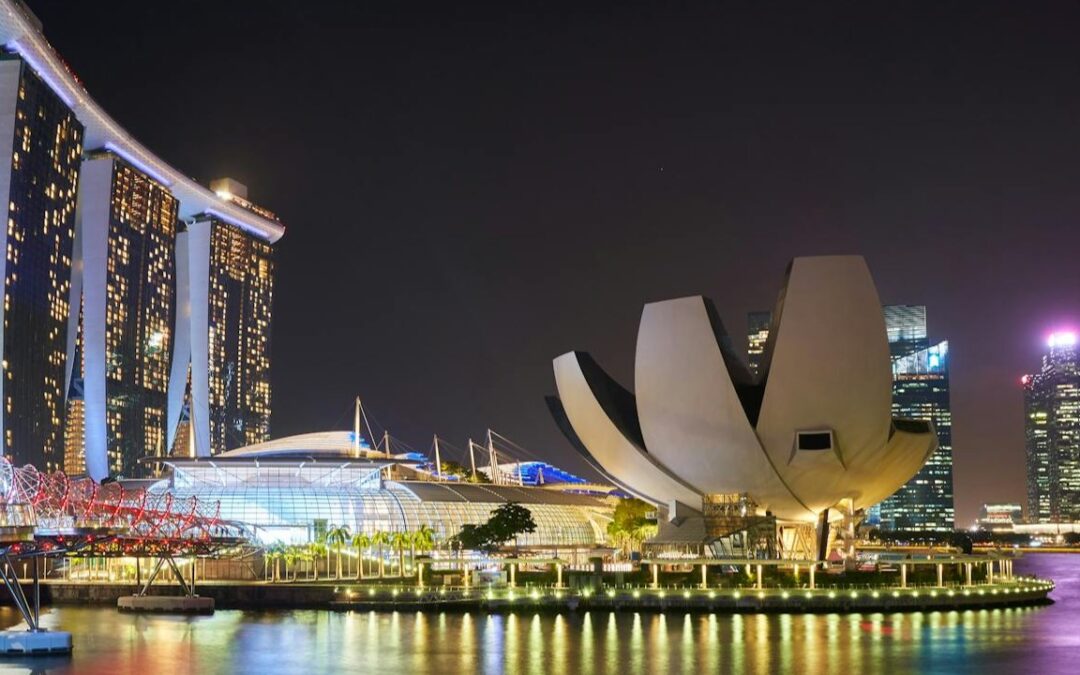 Diamanti inaugura il festival del cinema italiano a Singapore